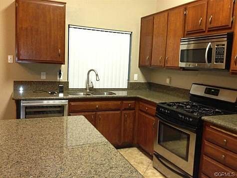 3rd image of 25998 Fir Ave