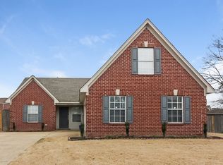10734 Ridgefield Dr, Olive Branch, MS 38654