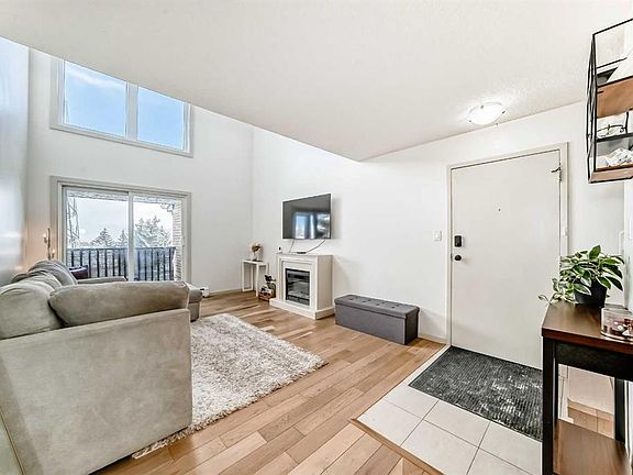 3rd image of 6400 E Coach Hill Rd SW #633