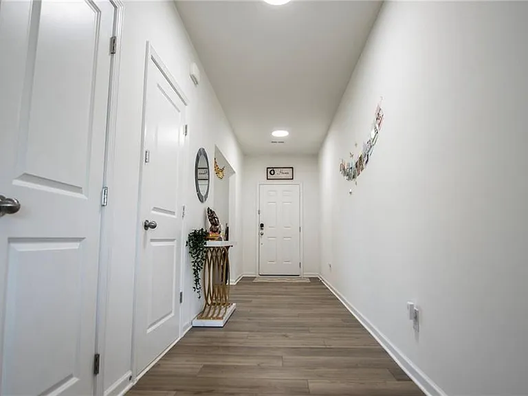 194 Rivulet Dr — Photo 4