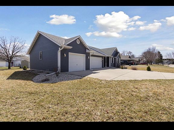 2nd image of 715 Desoto Dr
