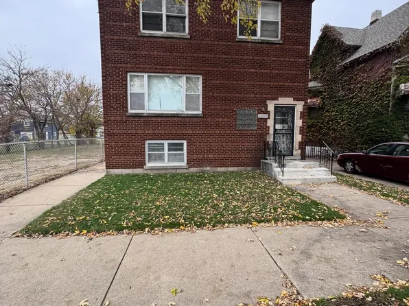 3820 Deal St, East Chicago, IN 46312