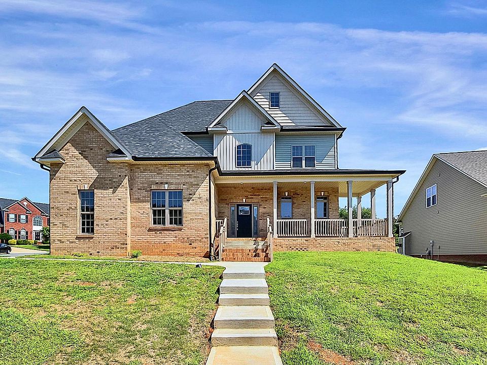 1st image of 4036 Meadowview Hills Dr