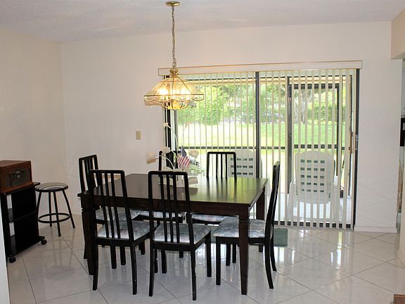 4th image of 4670 Rosewood Tree Ct APT A