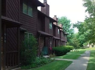 618 Woodlander Rd, Jefferson City, MO 65101