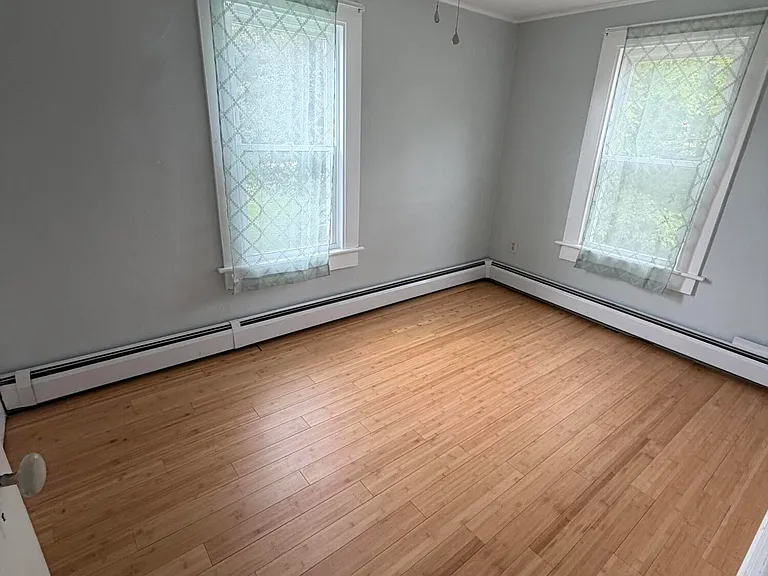445 Main St — Photo 7
