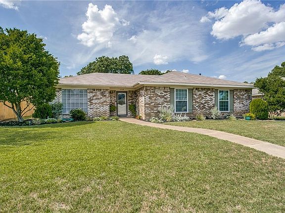2nd image of 2209 Bengal Ln