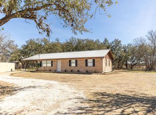 107 Kathyleen Ln E, Kerrville, TX 78028