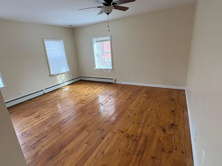 209 E Front St #1 — Photo 7
