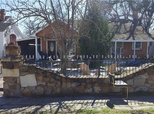 1330 Presidio Ave, Dallas, TX 75216