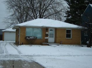 53 Honeoye St SW, Wyoming, MI 49548