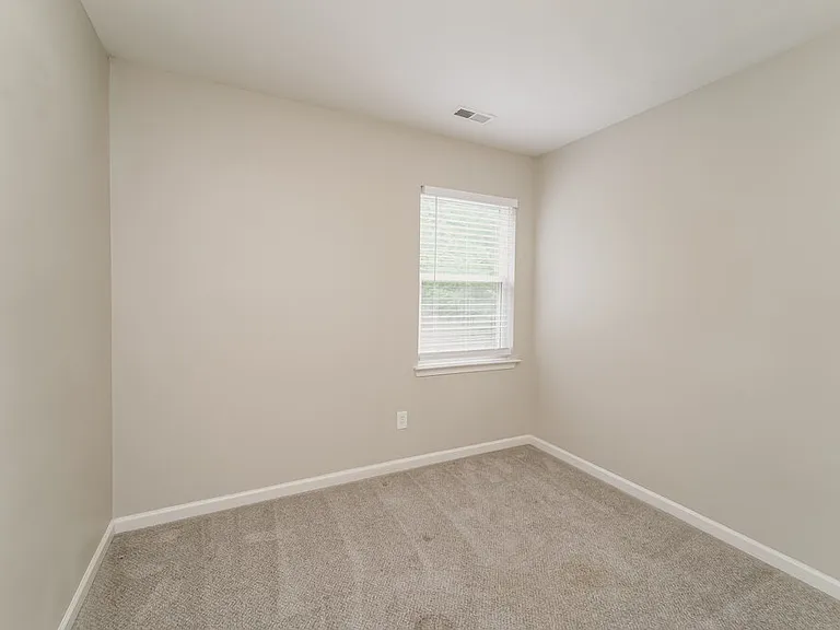316 Wrayhill Dr — Photo 14