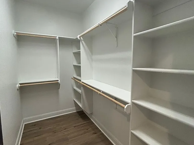216 N Harrison St — Photo 12
