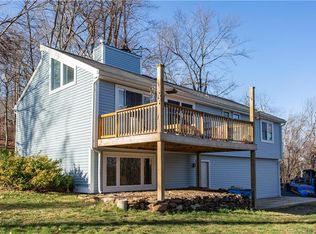 207 Covey Rd, Burlington, CT 06013