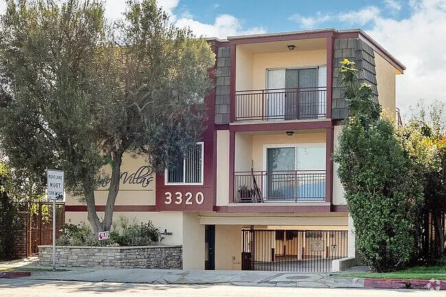 3320 Redondo Beach Blvd, Torrance, CA 90504