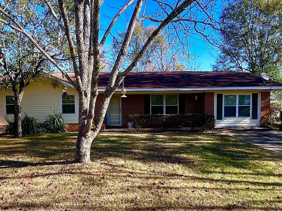 413 Carr Cir, Headland, AL 36345 Zillow