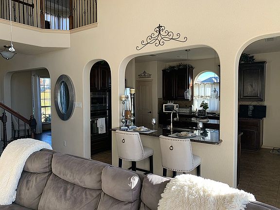5th image of 2516 Tehama Ct