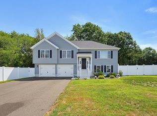 70 Henrietta Way, Taunton, MA 02780