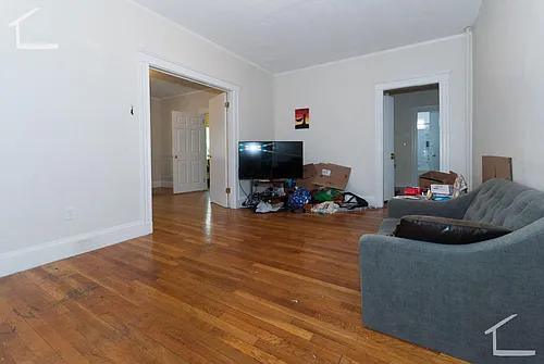 40 Orchard Rd #2/3 Photo 1