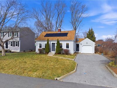 85 Gillan Ave, Warwick, RI, 02886