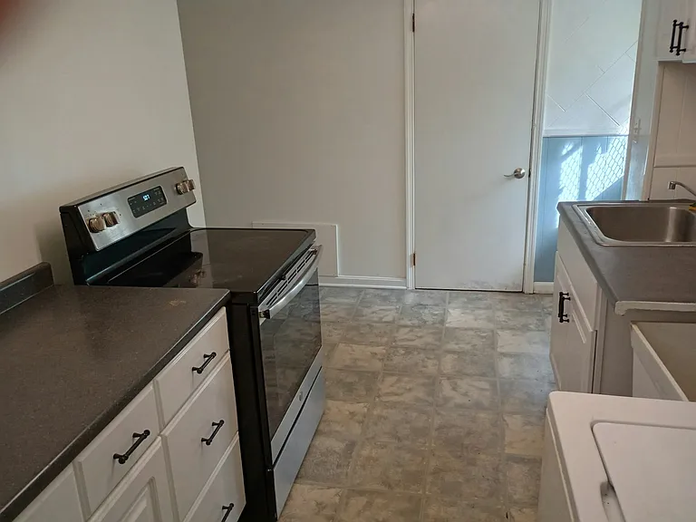1504 Regester Ave #1 — Photo 19