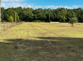 Main St, Holt, FL 32564