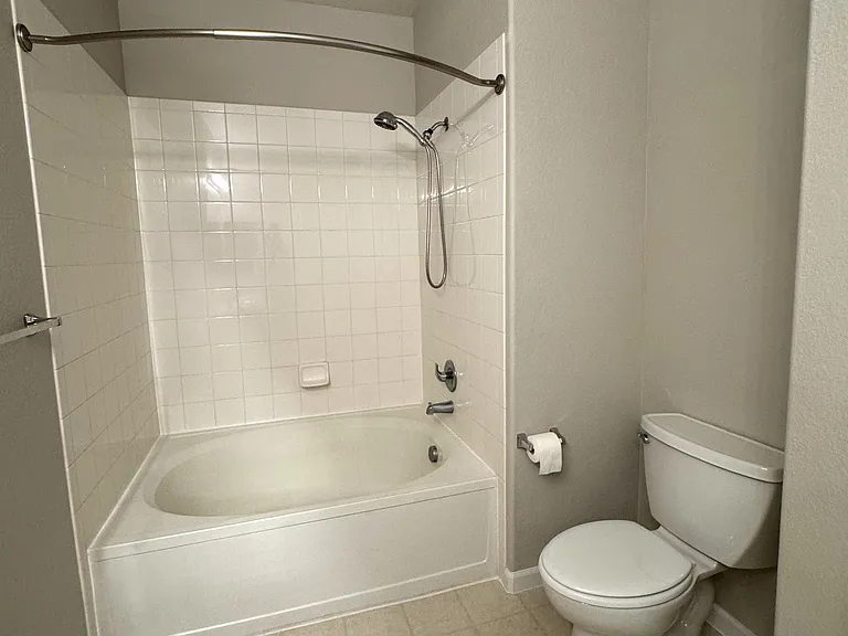 8465 S Holland Way #1-202 — Photo 27