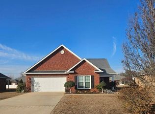 99 Rambling Creek Cv, Byron, GA 31008