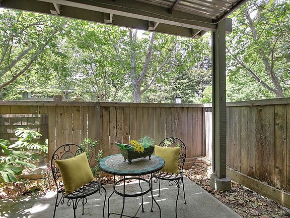 5th image of 3501 La Terrace Cir