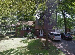 394 Windsor Rd, Englewood, NJ 07631