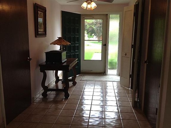 3rd image of 7100 W Von Dette Cir