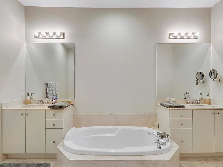 801 S Olive Ave #223 — Photo 19