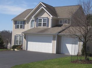 1080 Balkan Dr, Pittsburgh, PA 15239
