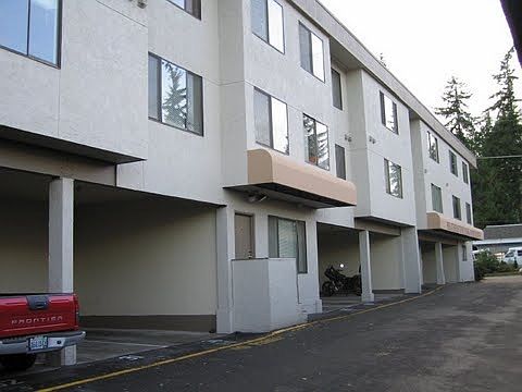 2nd image of 19924 19th Ave NE APT 209