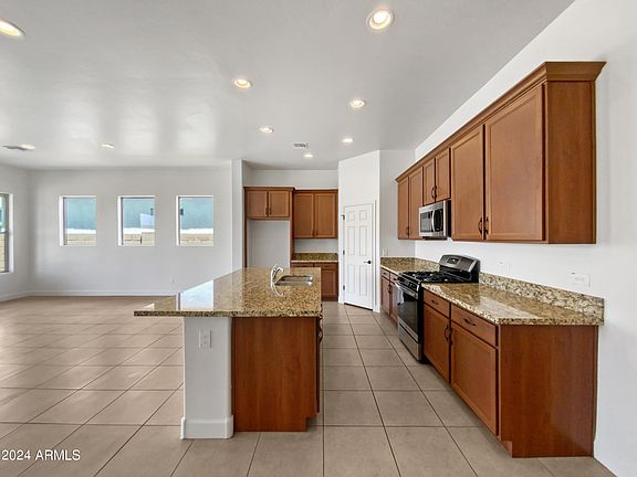 2nd image of 418 W GLACIER BAY Drive