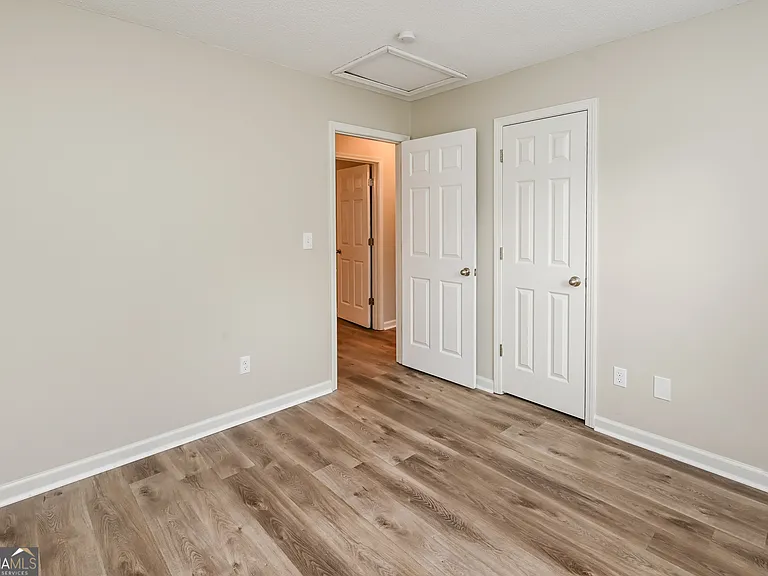 188 Carthage Blvd — Photo 12