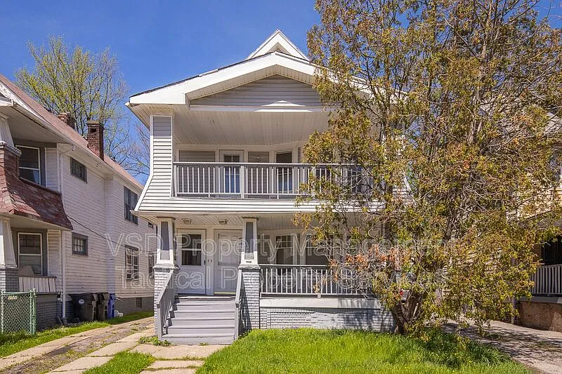 12819 Edmonton Ave #UP