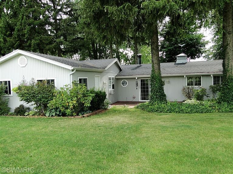 1st image of 6292 Lakeshore Dr