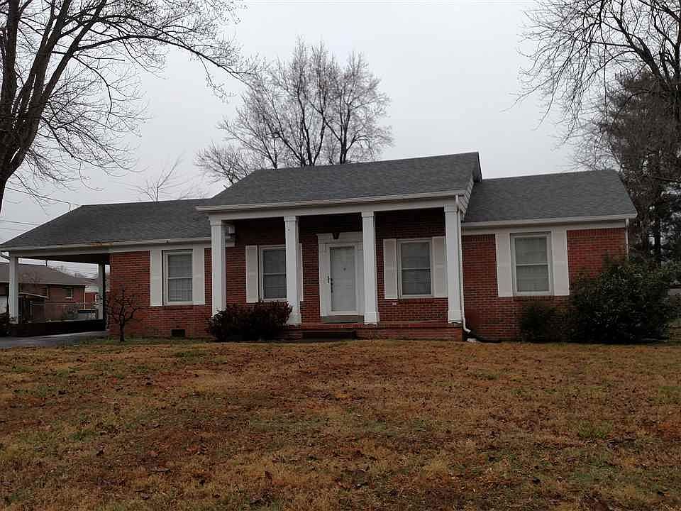 1st image of 1510 Parklane Dr