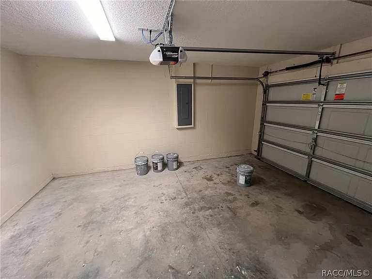 2223 County Road 445 — Photo 18