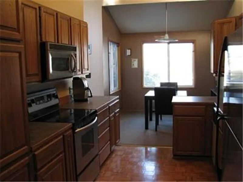 2 bed, 2.0 bath, 1119 sqft, $2,750 — Photo 4