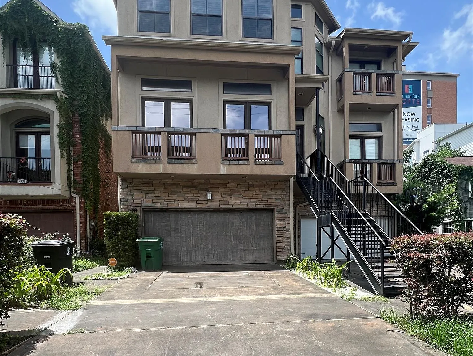 4 bed, 4.0 bath, 3596 sqft, $3,450 — Photo 2