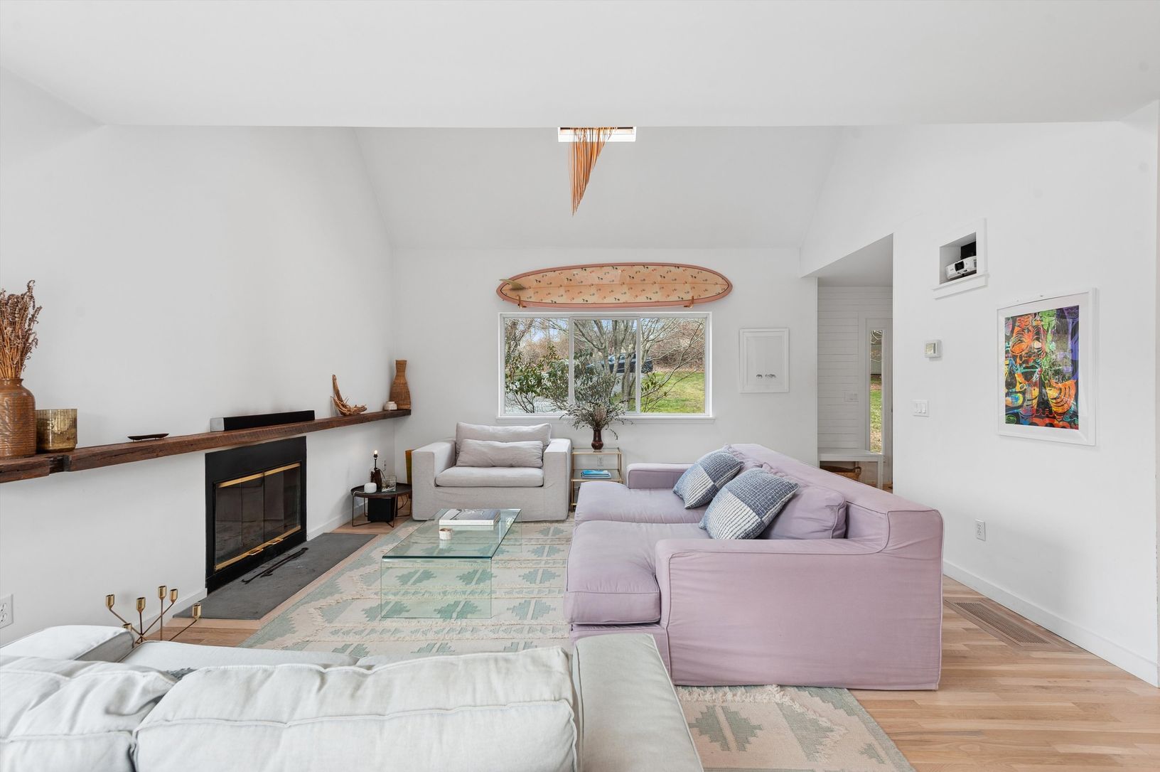  Living Room/Media Room