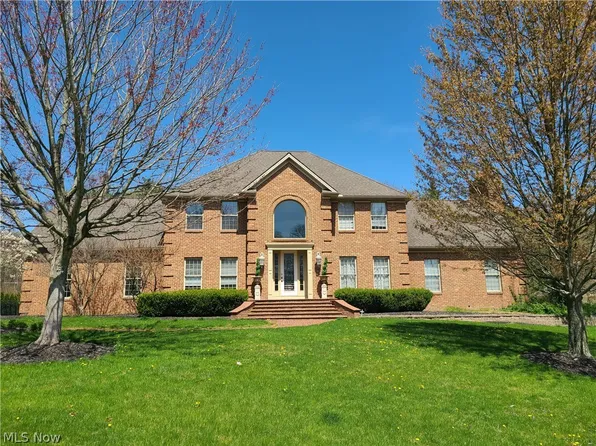 1630 Bluebell Trl, Poland, OH 44514