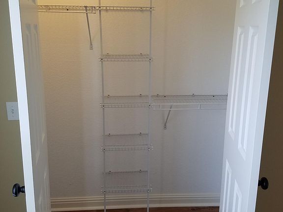 5th image of 2102 Bambi Ln #2102