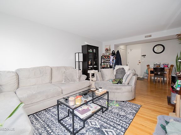 4th image of 2201 N Cleveland Ave APT 501