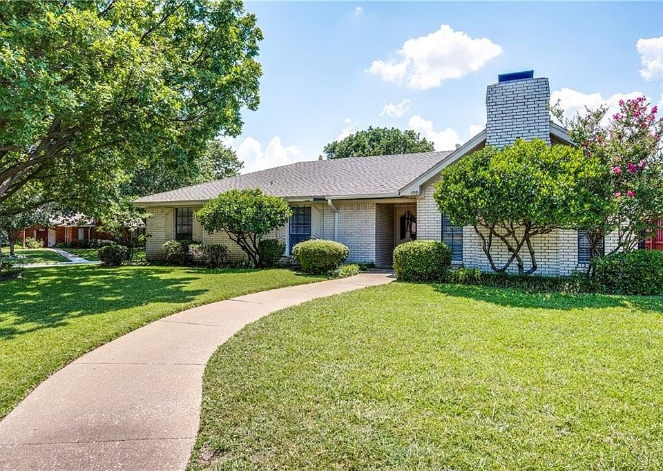 2nd image of 409 Roaring Springs Dr