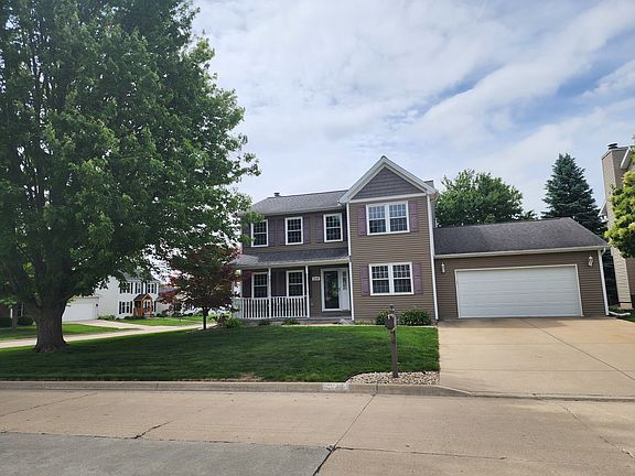2nd image of 1109 Crooked Stick Ln