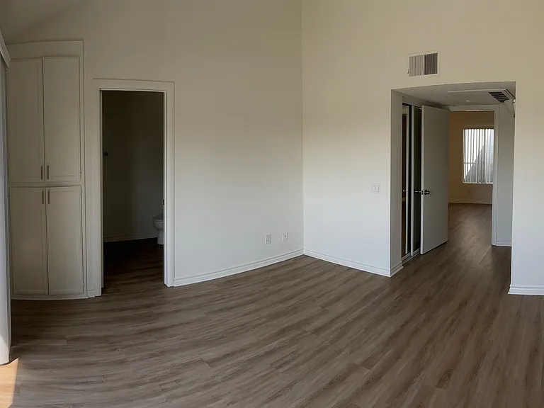 3424-3428 W Orange Ave — Photo 16