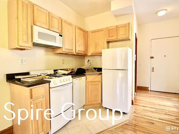 4th image of 814 10th Ave APT 7A